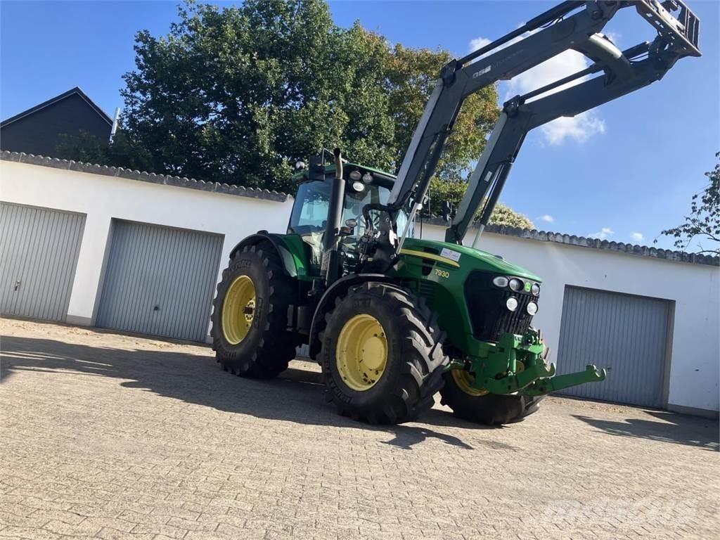 John Deere 7930 Tractoare