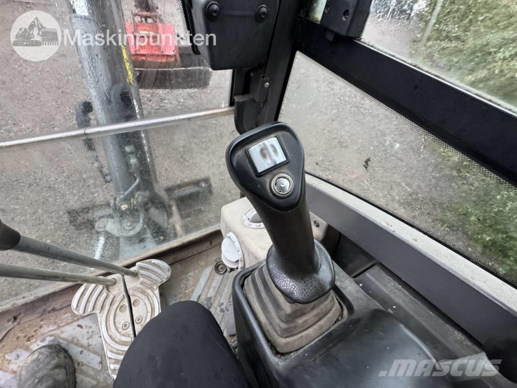 New Holland 8560 Tractoare