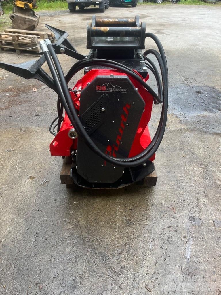 Menzi Muck M545x Excavatoare speciale