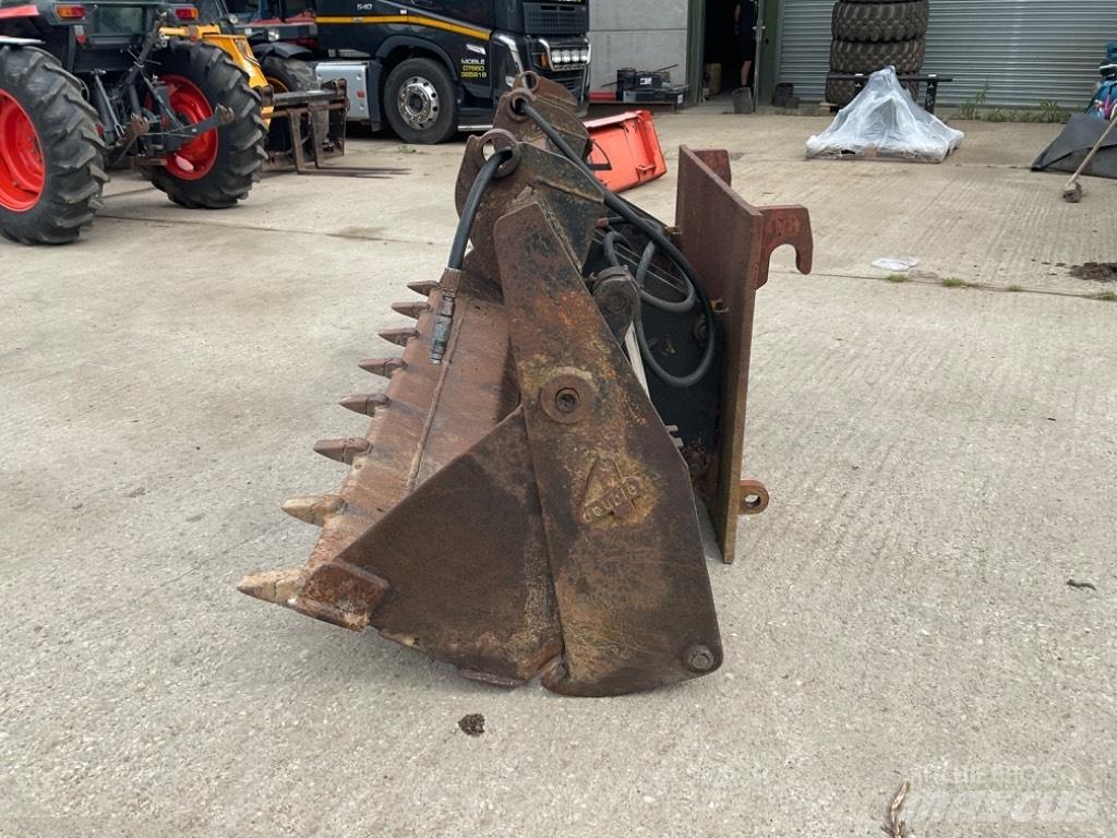 JCB 4 IN 1 BUCKET Pistoane
