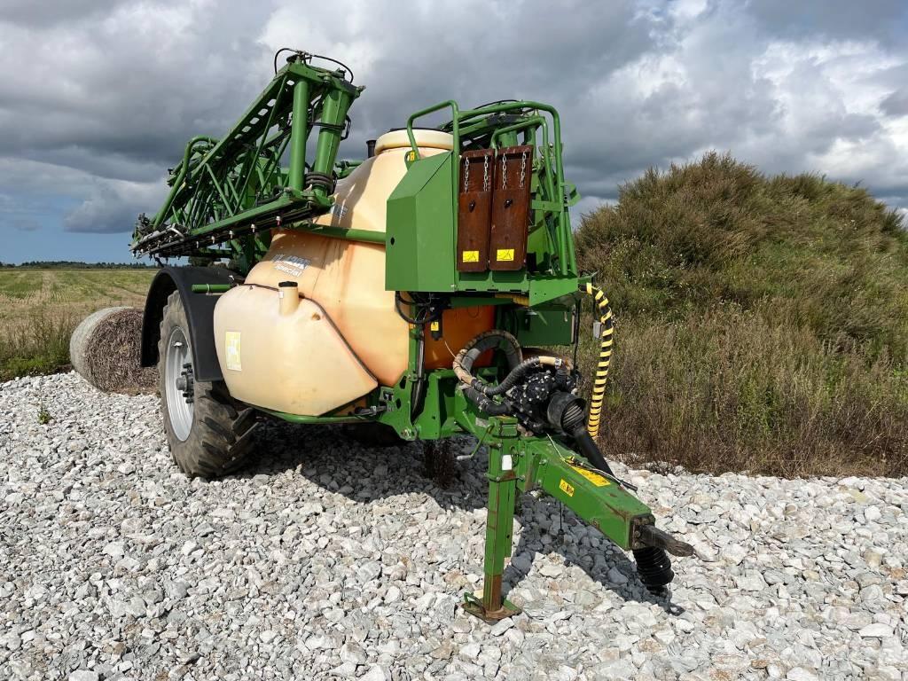 Amazone UX 4200 Tractoare agricole sprayers