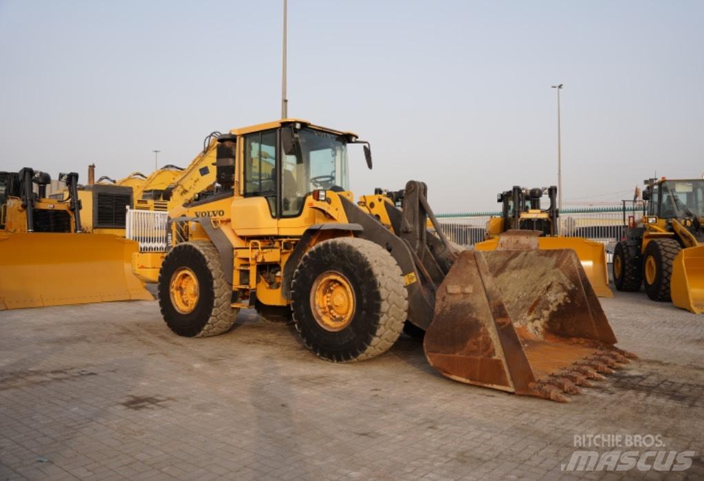 Volvo L 120 F Incarcator pe pneuri
