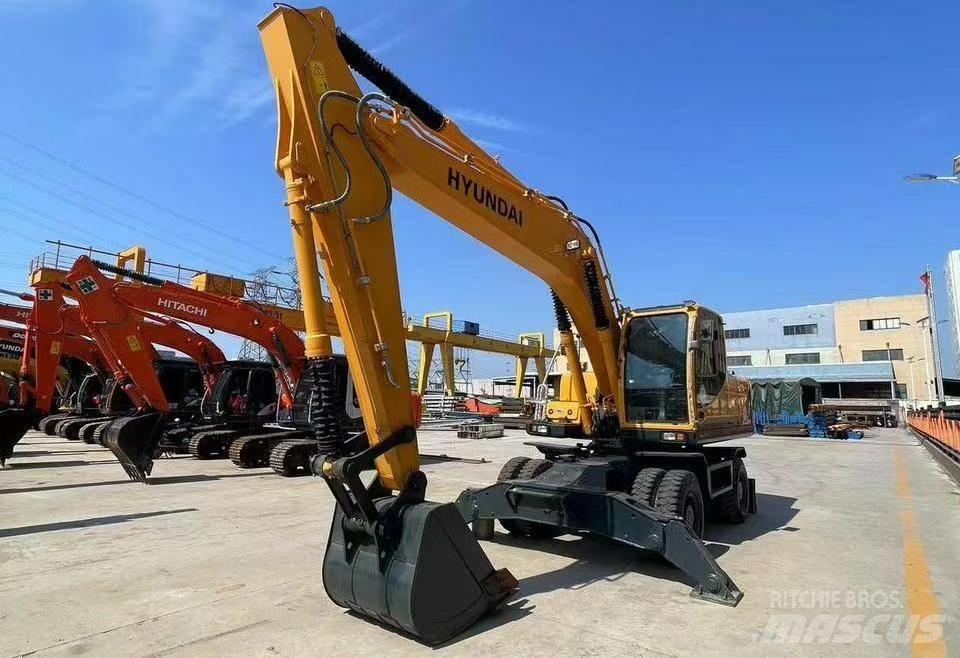 Hyundai 210-9 Excavatoare 7t - 12t