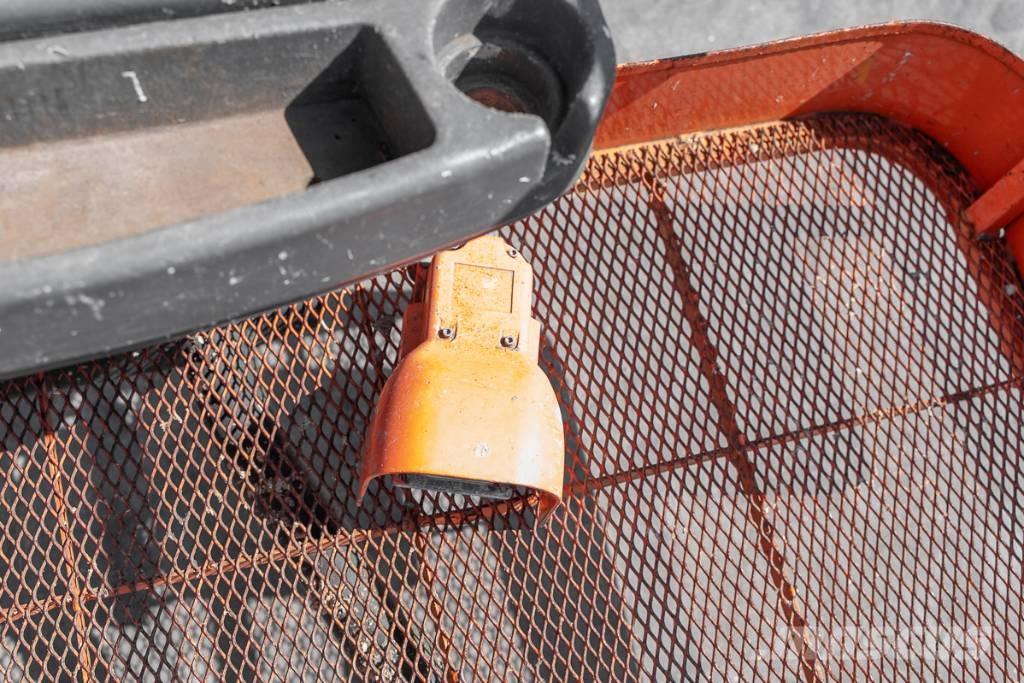 JLG 460 SJ Nacele cu brat telescopic