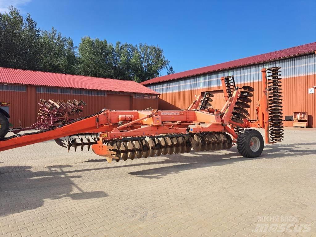 Kuhn Discover XL 52 Grape cu disc