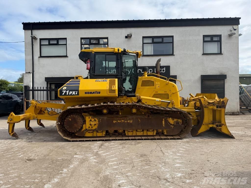 Komatsu D 71P Xi-24 Buldozere pe senile