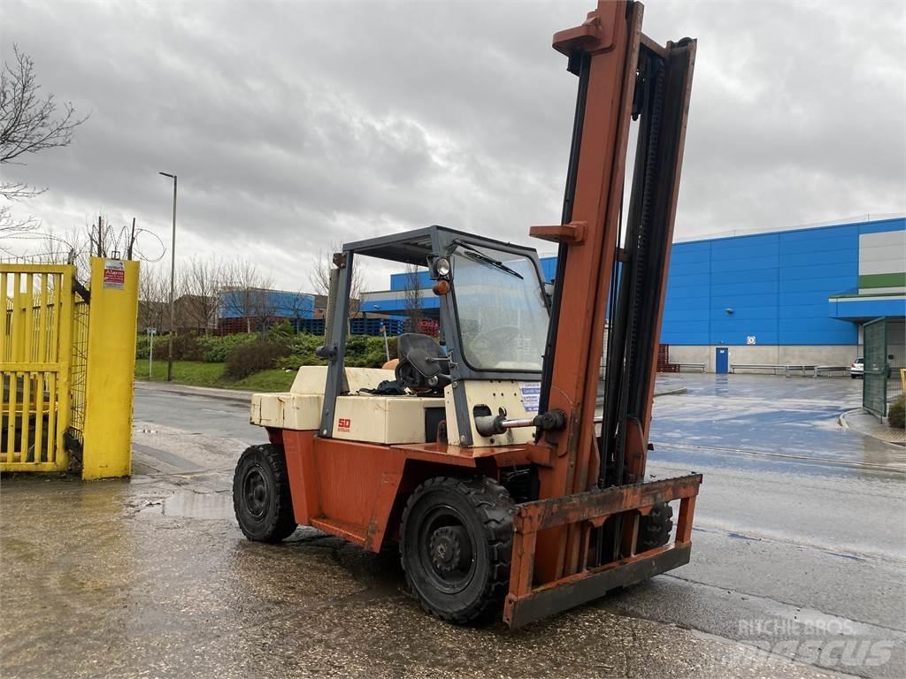 Nissan BF05H50U Stivuitor diesel