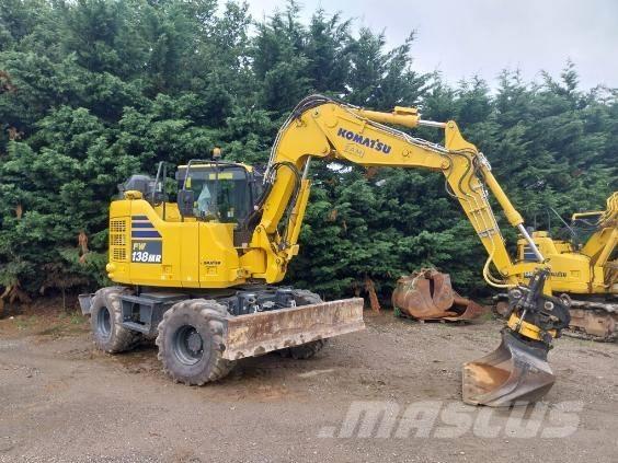 Komatsu PW138MR-11 Excavatoare cu roti