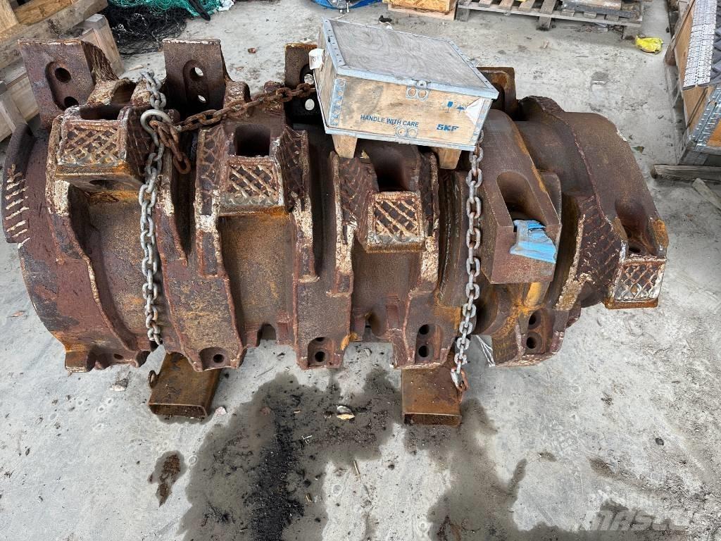 CBI 6400 Masini de tocat lemn