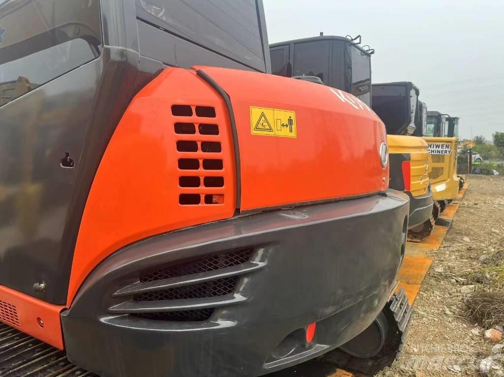 Kubota KX 183 Excavatoare pe șenile
