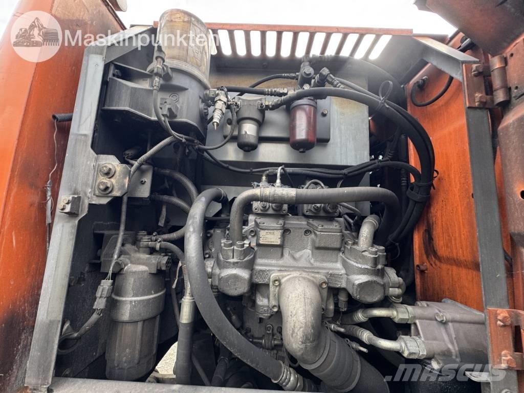 Hitachi ZX 140 W-3 Excavatoare cu roti