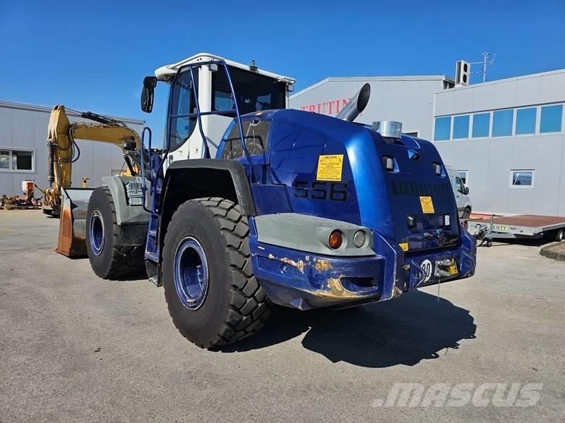 Liebherr L 556 Incarcator pe pneuri