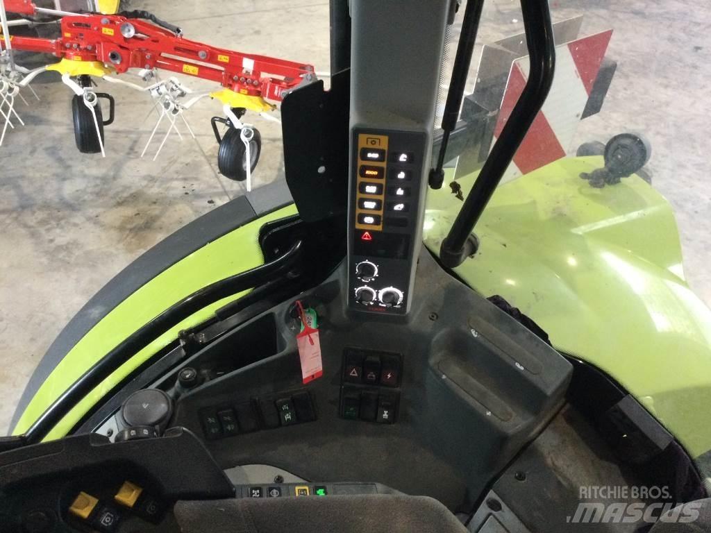CLAAS ARION 550 Tractoare