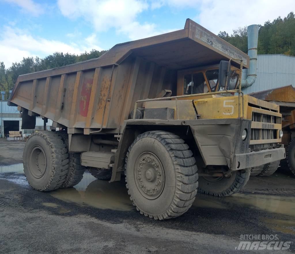 Belaz 7523 Camioane cu basculante rigide