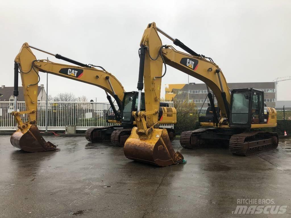 CAT 330DL Excavatoare pe șenile
