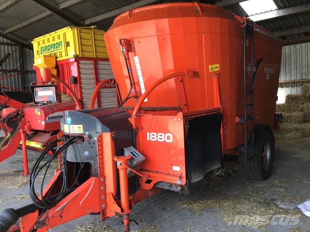 Kuhn Profile 1880 Mixere furaje