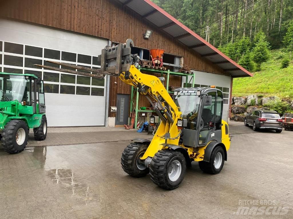 Wacker Neuson WL 30 Incarcator pe pneuri