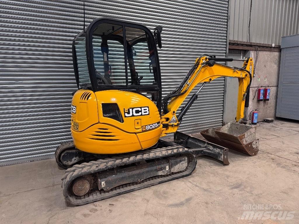 JCB 8025 ZTS Mini excavatoare < 7t
