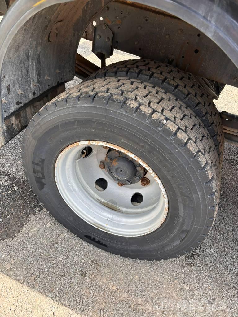 MAN L 2000 Platforme aeriene montate pe camion