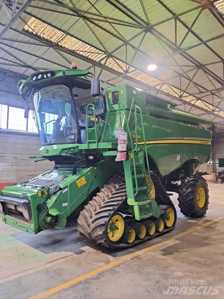 John Deere S 660 Combine de secerat