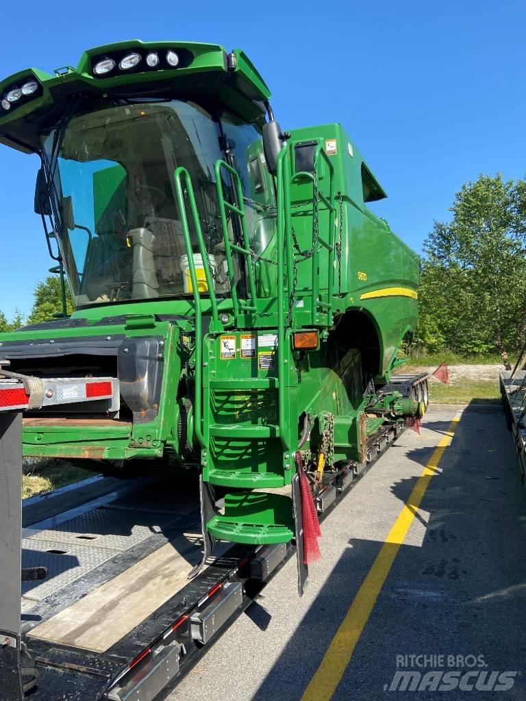 John Deere S 670 Combine de secerat