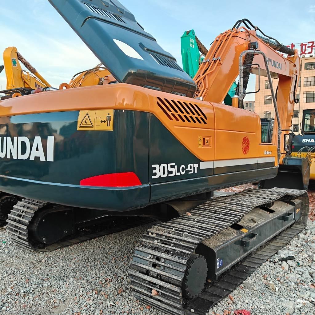 Hyundai 305-9T Excavatoare pe șenile
