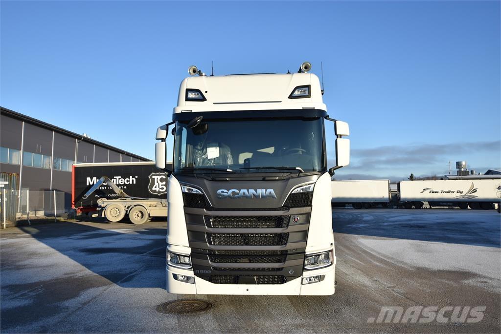 Scania R590 8X4 Camion cabina sasiu
