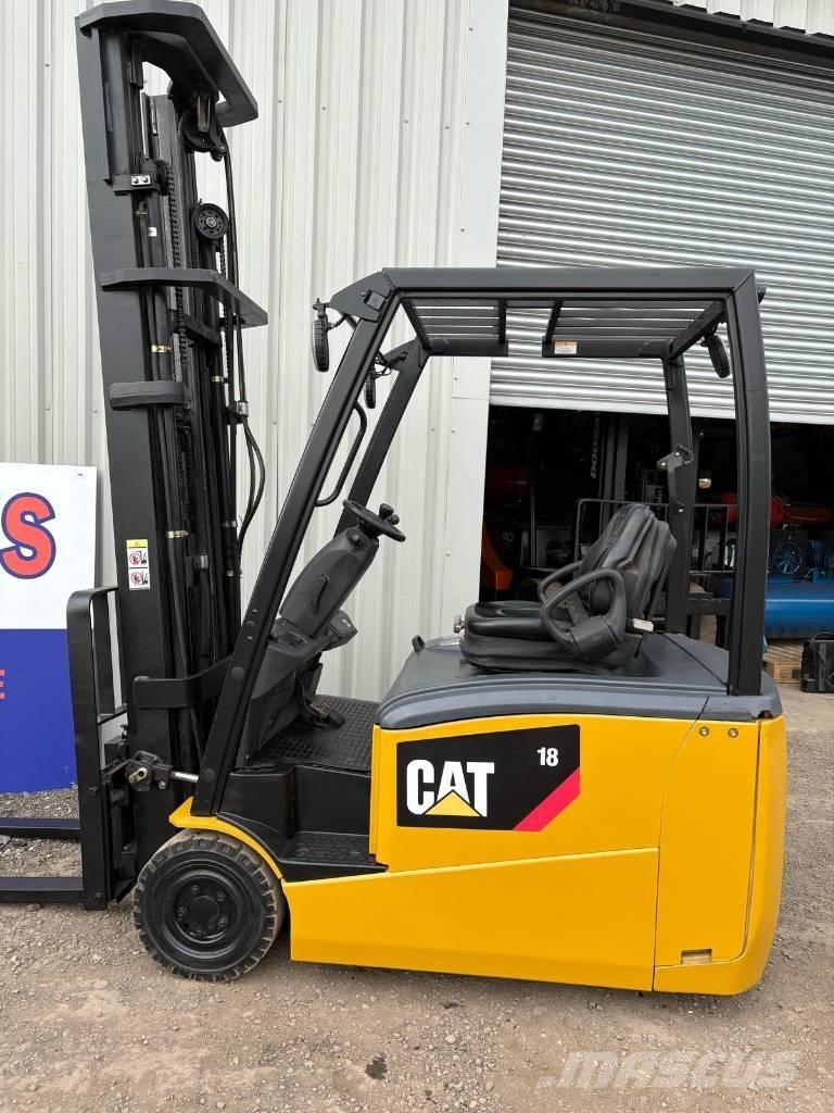 CAT EP18PNT Stivuitor electric