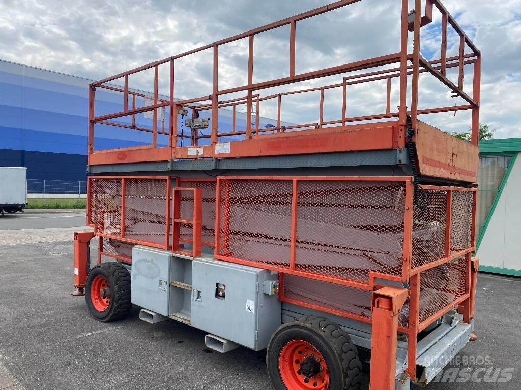SkyJack SJ 9250 RT Platforme foarfeca