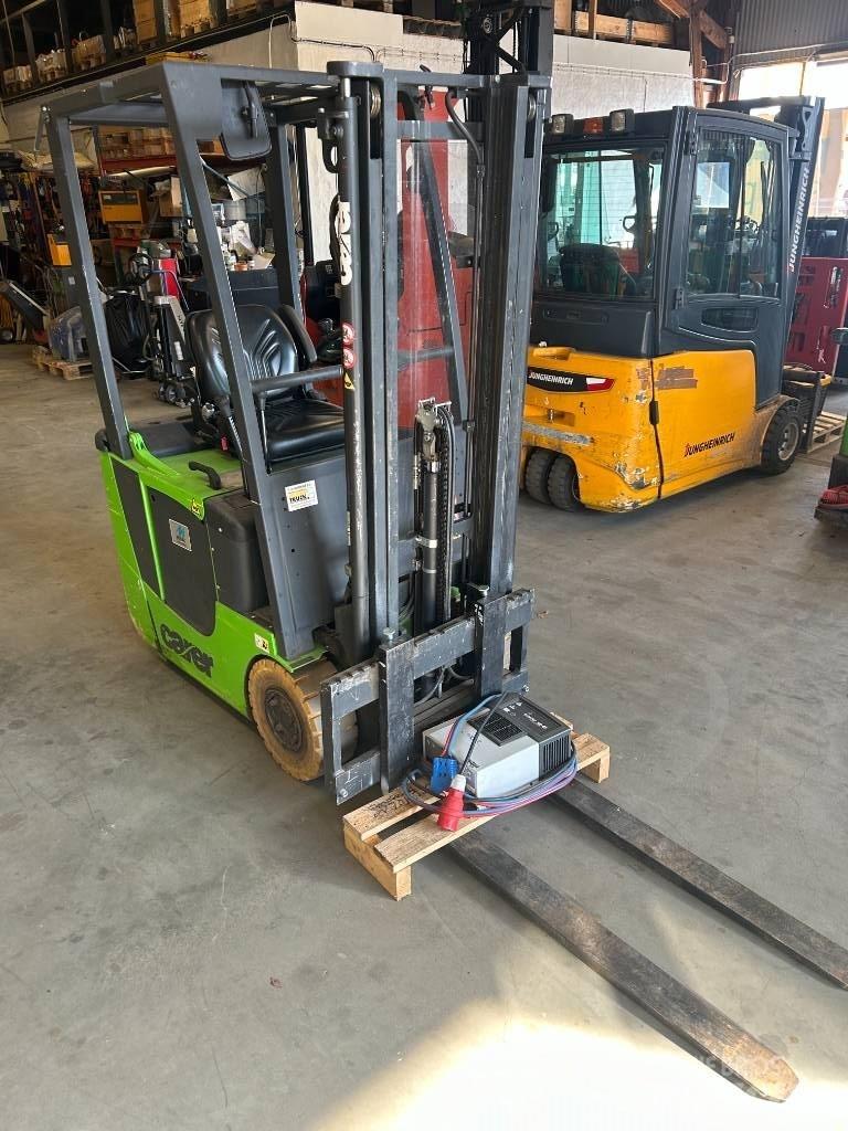 Carer N8 Stivuitor electric