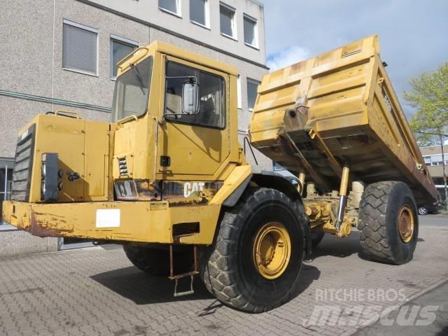 CAT  D40 Dumper Transportoare articulate