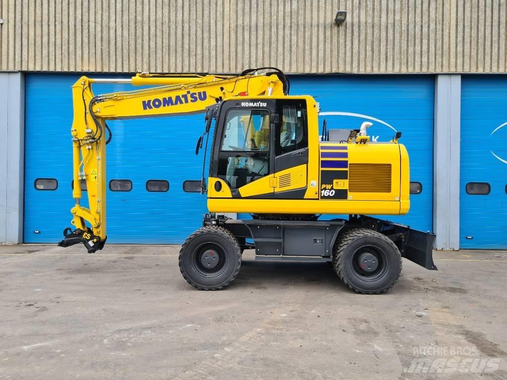 Komatsu PC 160 LC Excavatoare pe șenile
