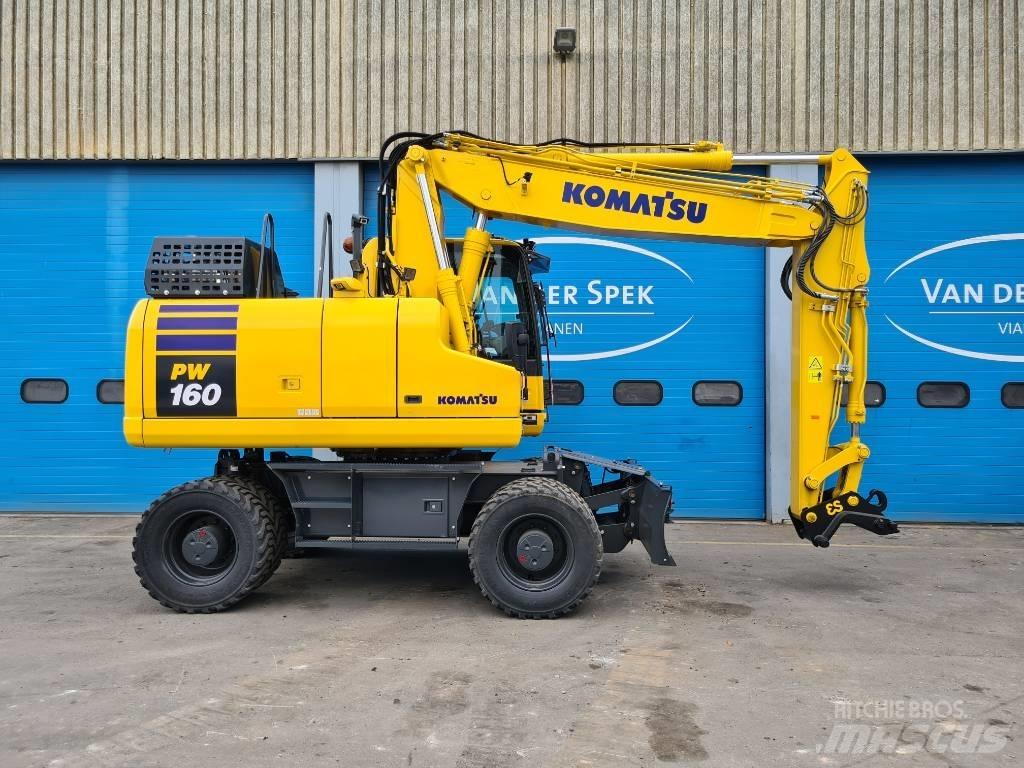 Komatsu PC 160 LC Excavatoare pe șenile
