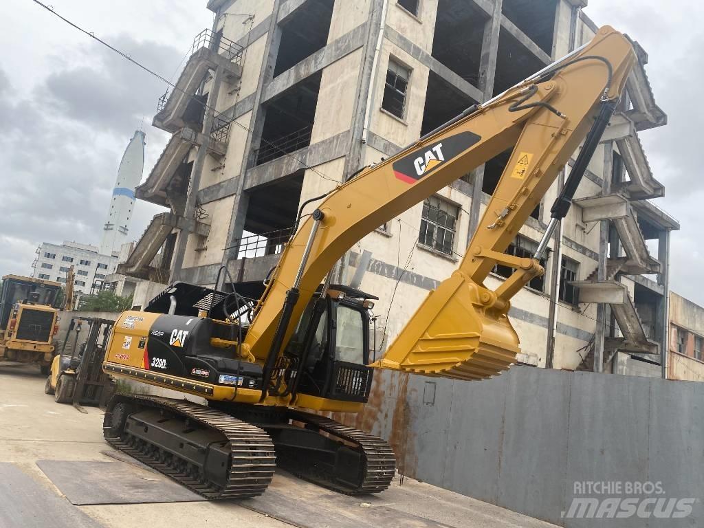 CAT 320 D Excavatoare pe șenile
