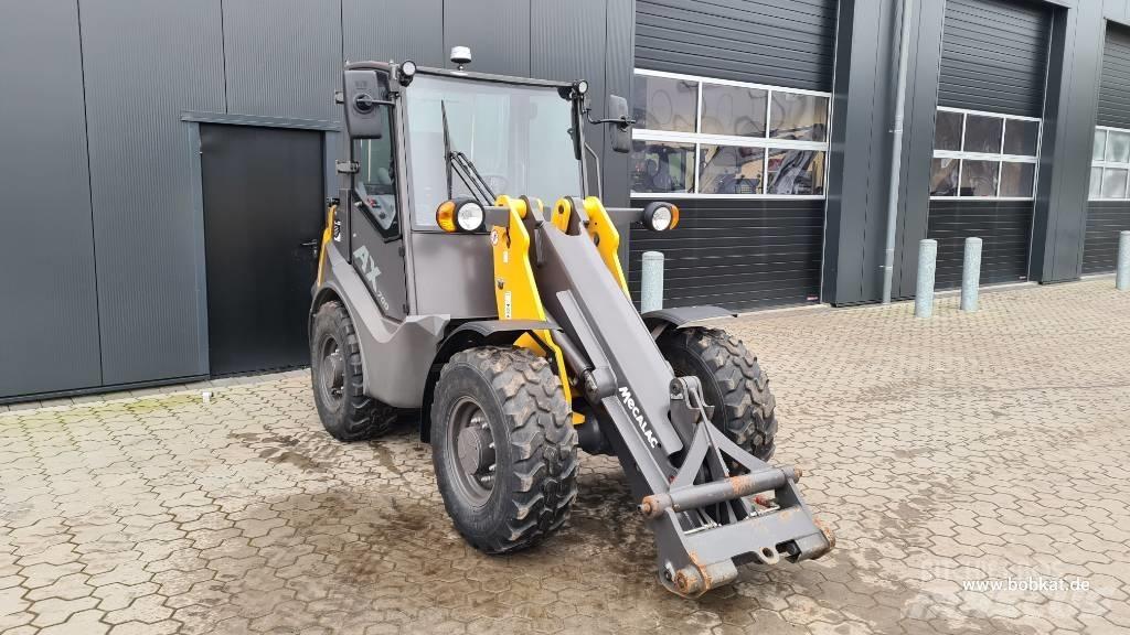 Mecalac AX 700 Incarcator pe pneuri