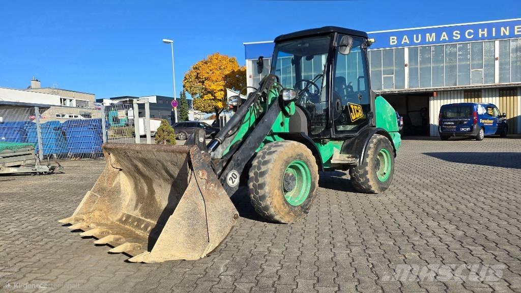 JCB 406 Incarcator pe pneuri