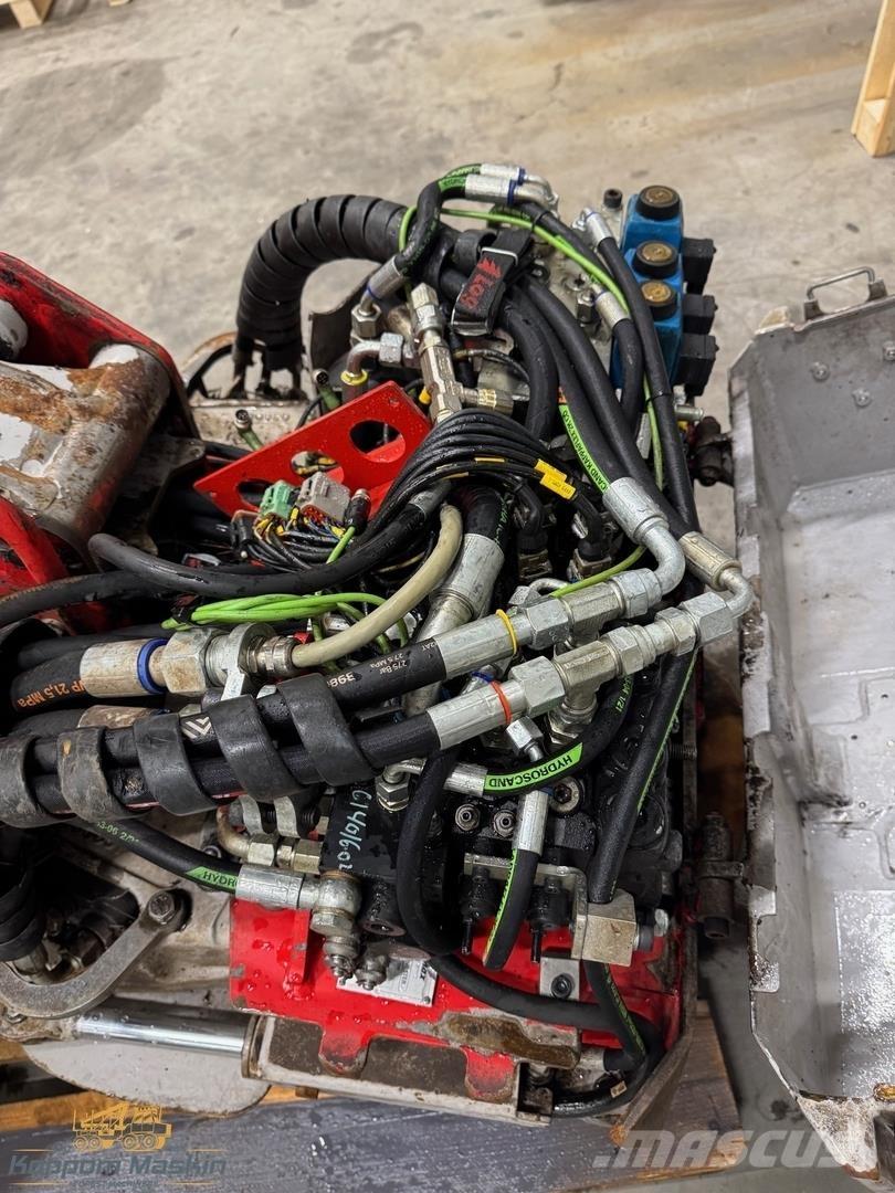 Log Max 3000T Capete pentru culegatoare