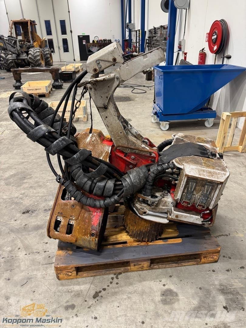 Log Max 3000T Capete pentru culegatoare