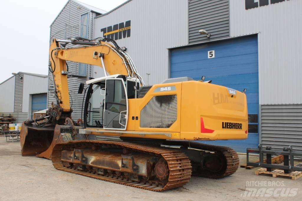 Liebherr R945 Excavatoare pe șenile
