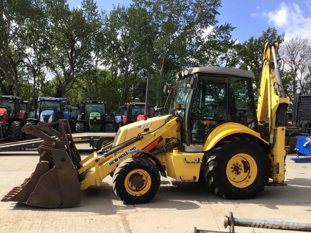 New Holland B 110 Buldoexcavatoare
