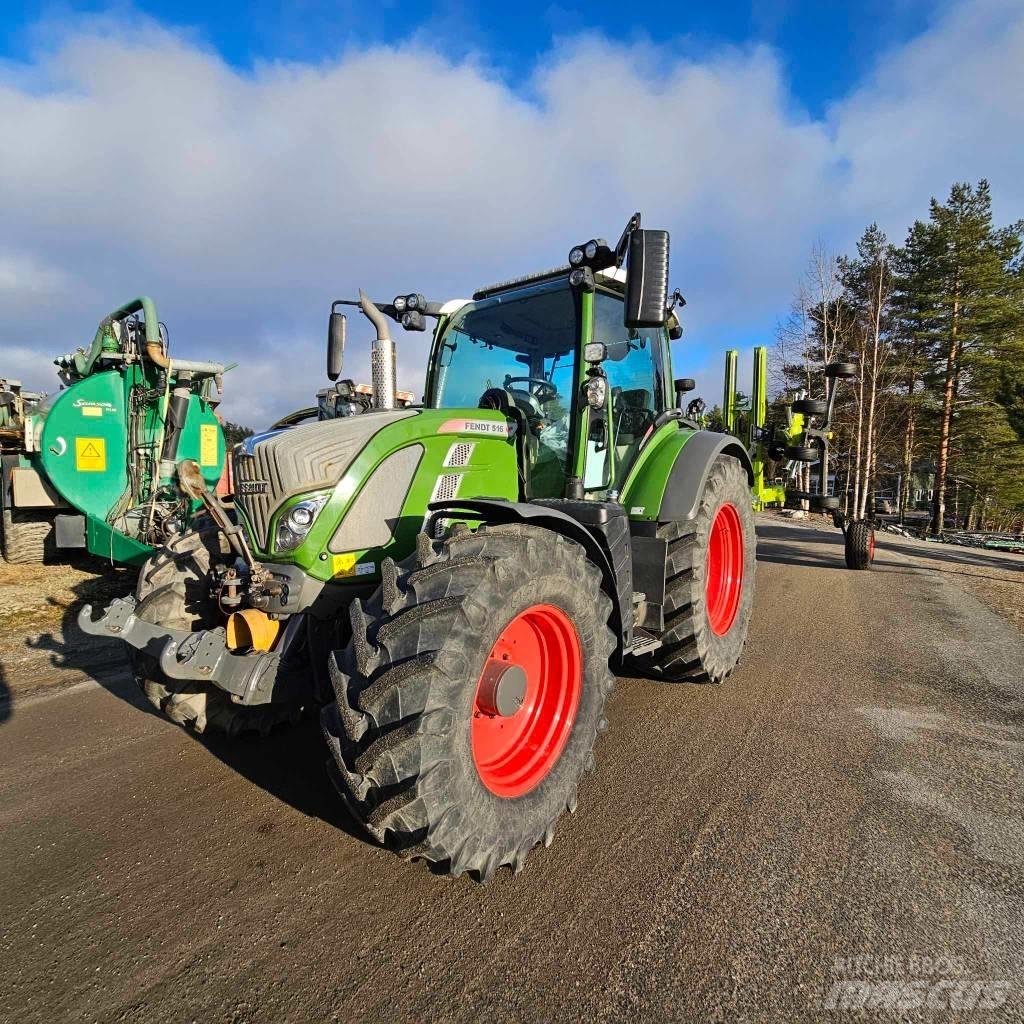 Fendt 516 Profi Plus Tractoare