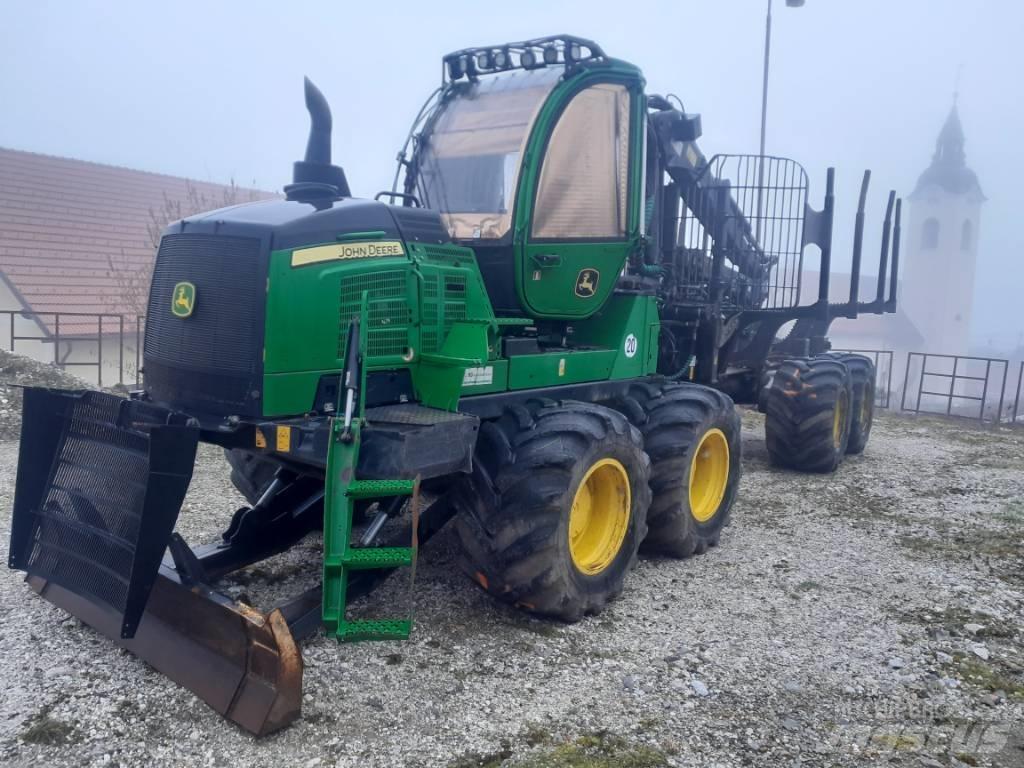 John Deere 1510G Transportoare