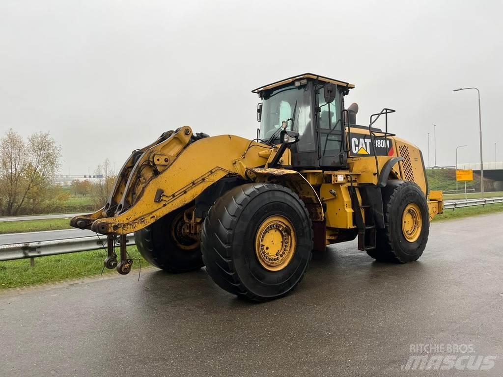 CAT 980M Incarcator pe pneuri
