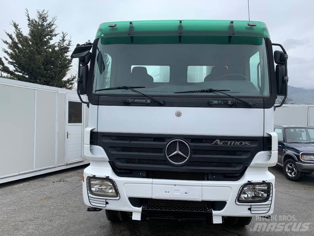 Mercedes-Benz 3336 Betoniera