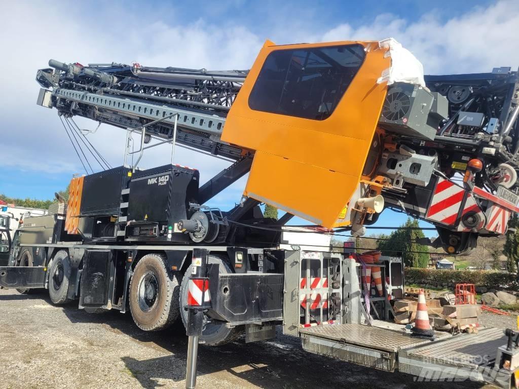 Liebherr MK 140 Plus Macara teren accidentat