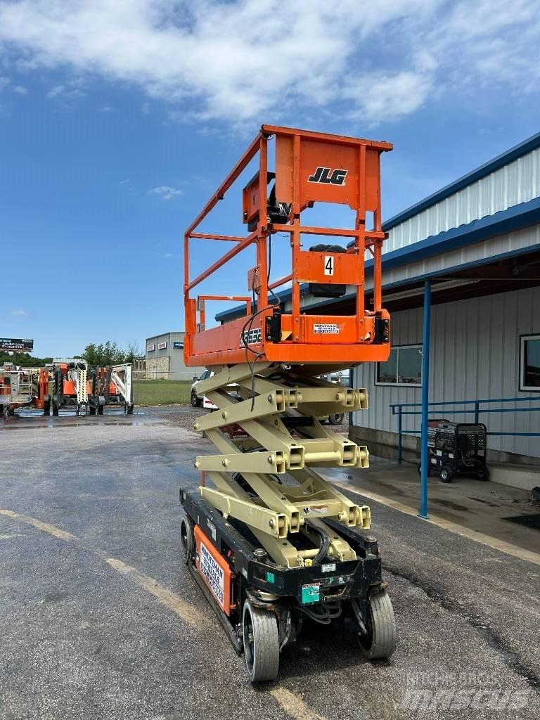 JLG R2632 Platforme foarfeca