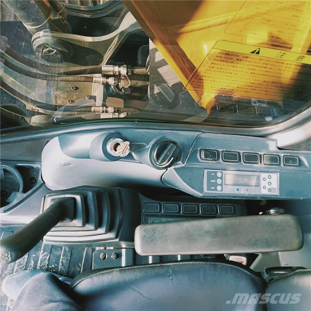 Kobelco SK200-8 Excavatoare pe șenile
