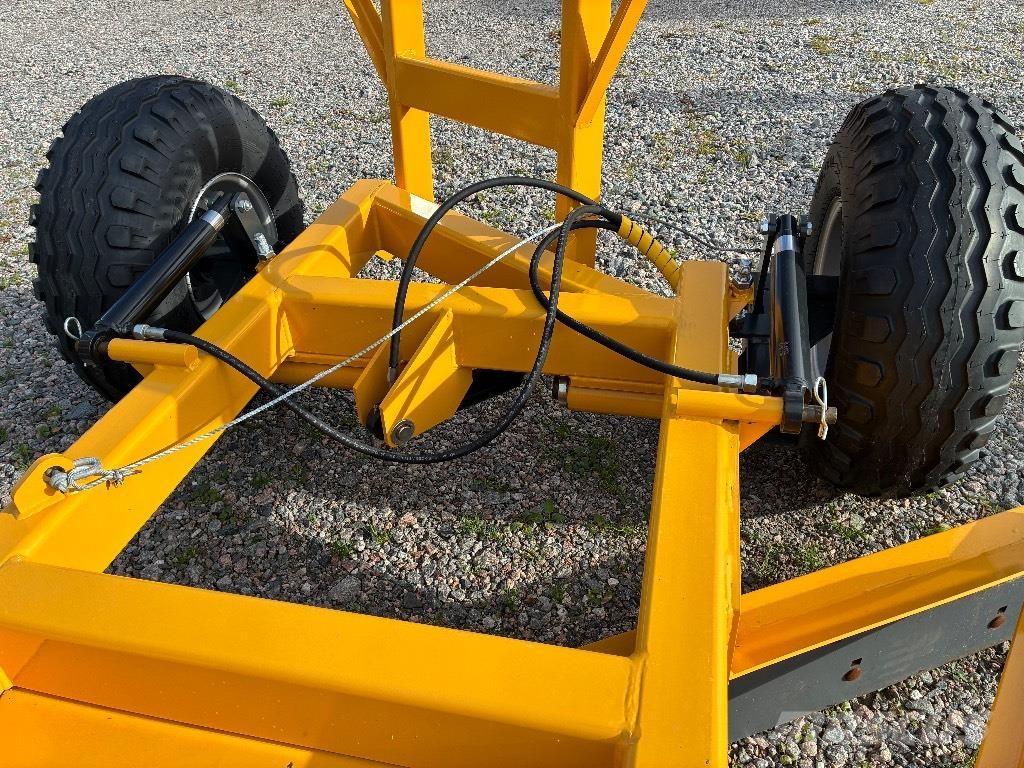 Vreten V4-240 Buldozer