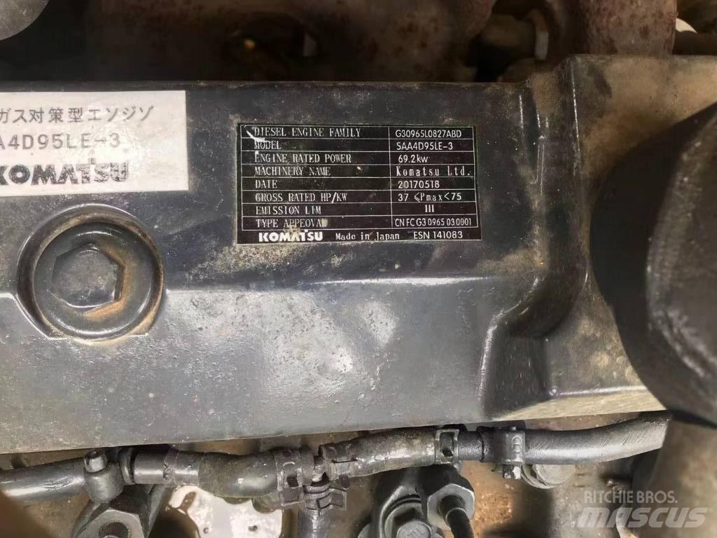 Komatsu pc110 Excavatoare pe șenile
