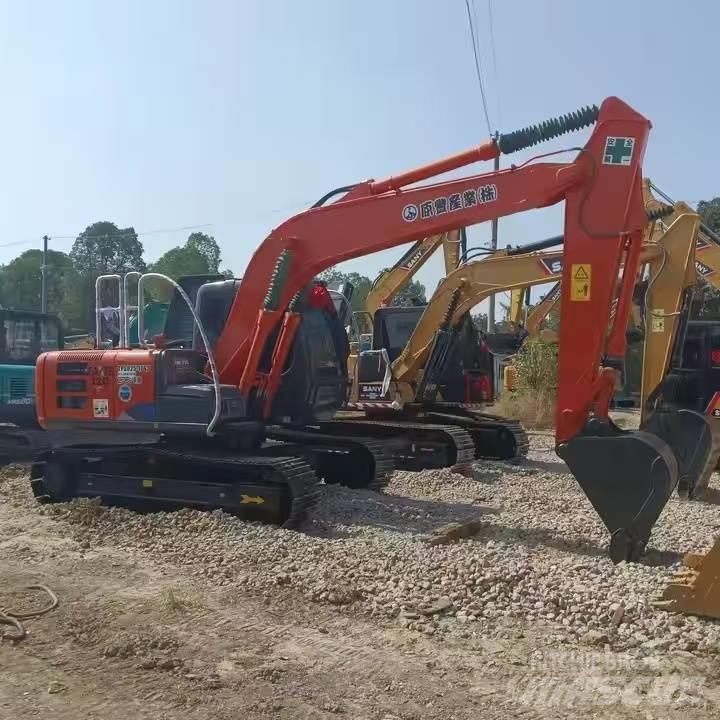 Hitachi ZX 120 Excavatoare pe șenile

